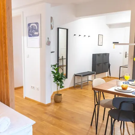 Apartamento Simply Fraenkisch Altstadt, Glasfaser, Tiefgarage